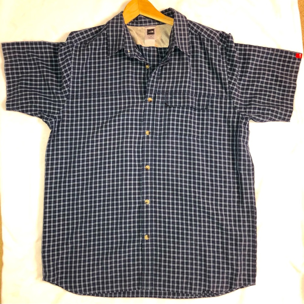 Northface Mens Button Down Short Sleeves Shirt